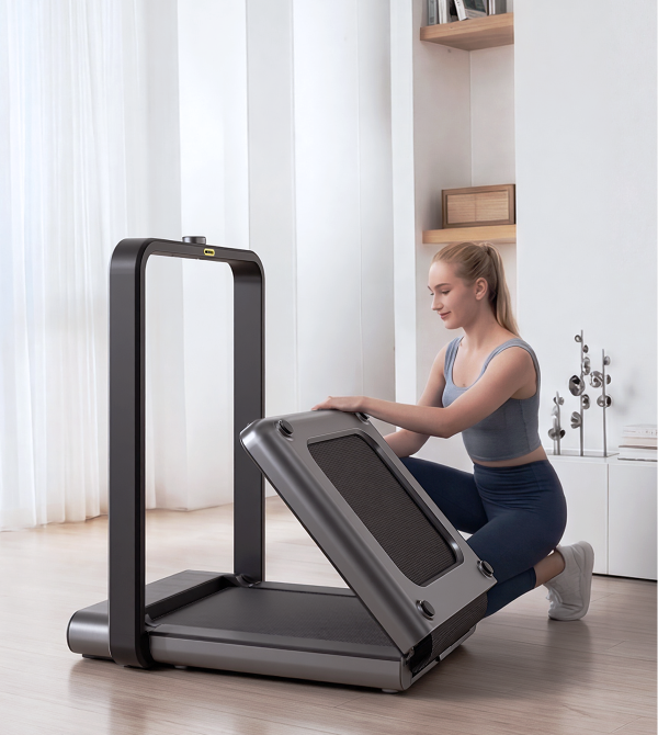 SPACE-SAVING TREADMILL
