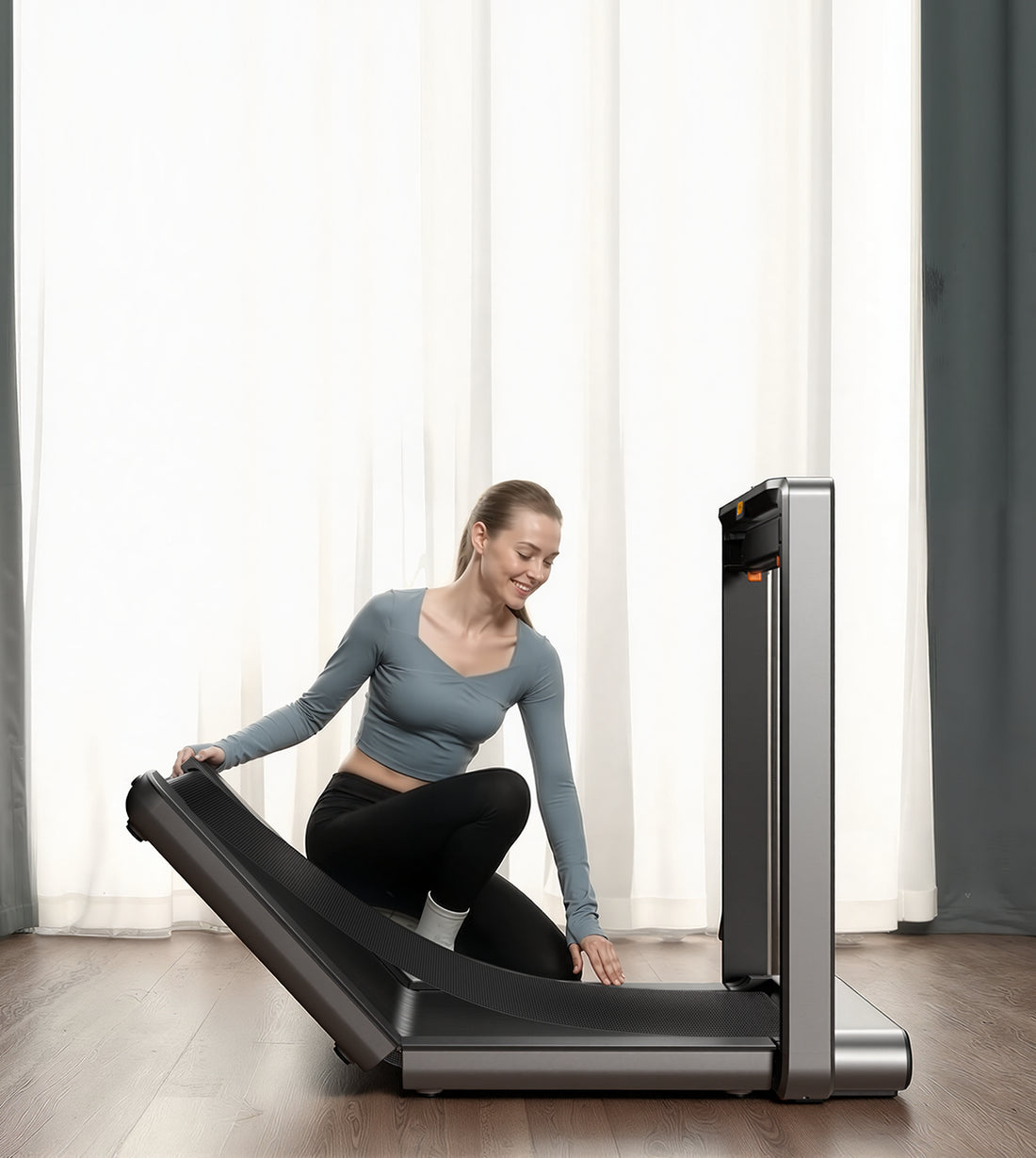 A TREADMILL THAT FOLDS UP